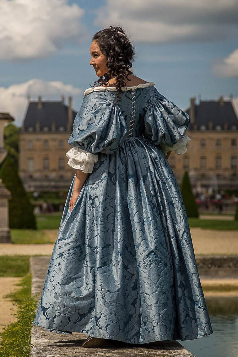 Robe de Cour 1660