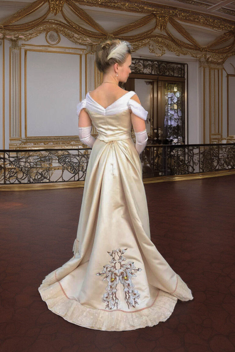 Ball gown Worth